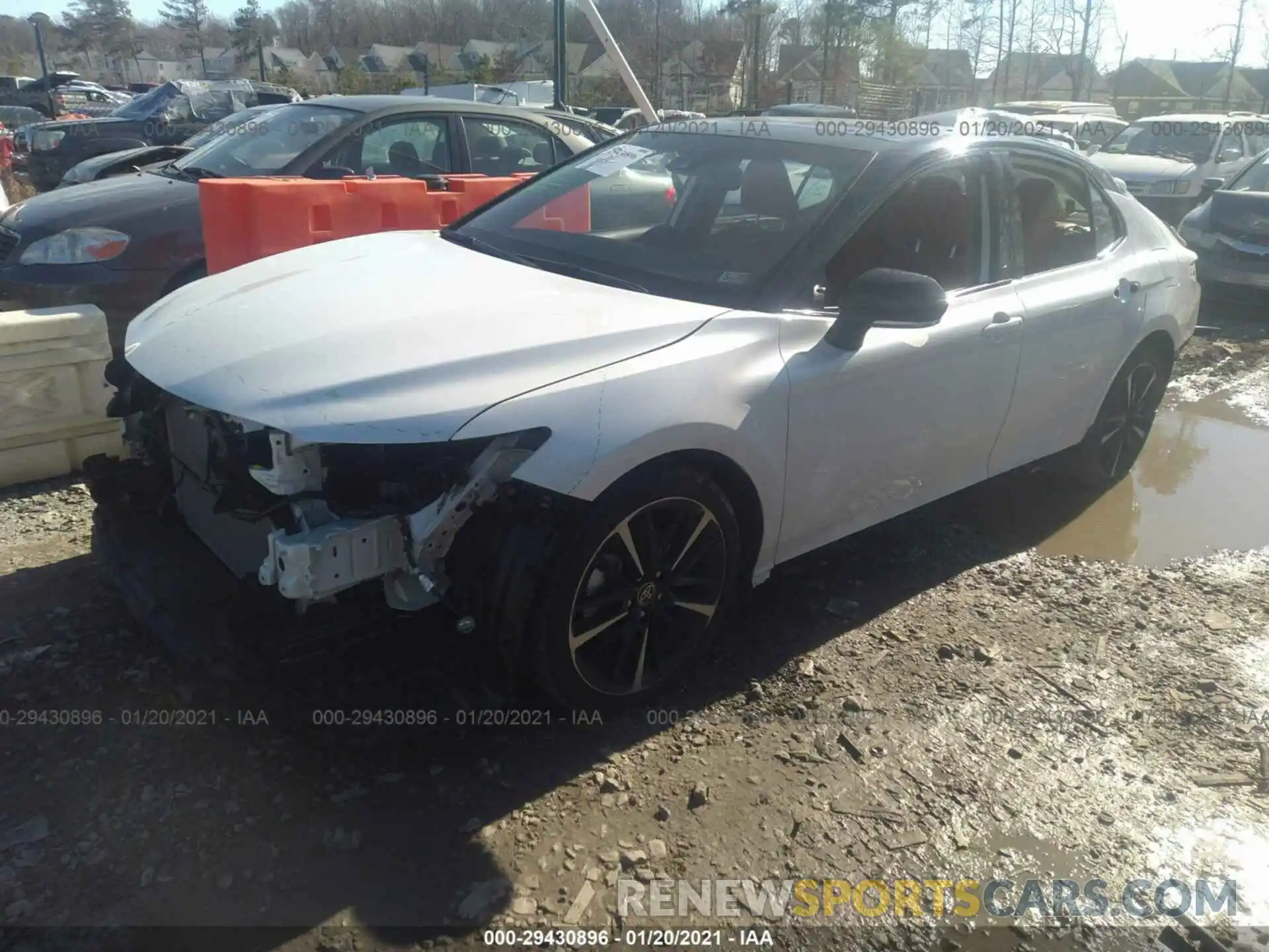 2 Photograph of a damaged car 4T1K61AK8LU364284 TOYOTA CAMRY 2020