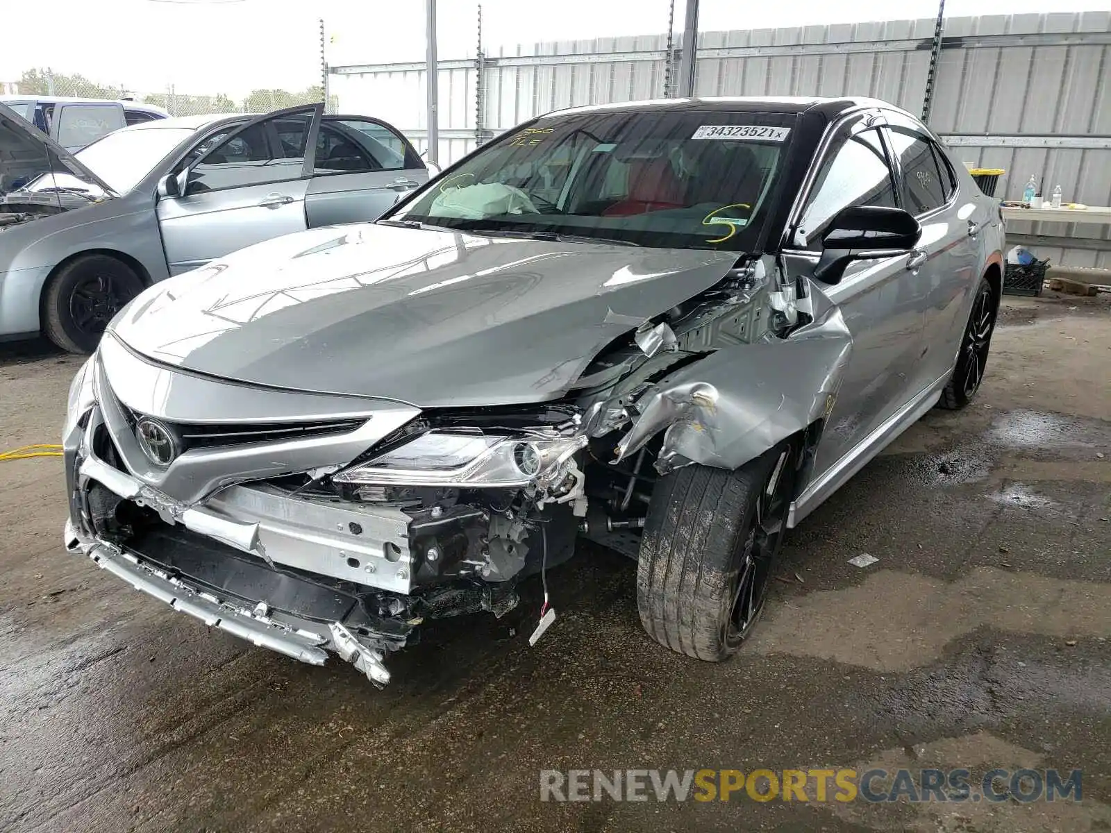 2 Photograph of a damaged car 4T1K61AK8LU371560 TOYOTA CAMRY 2020