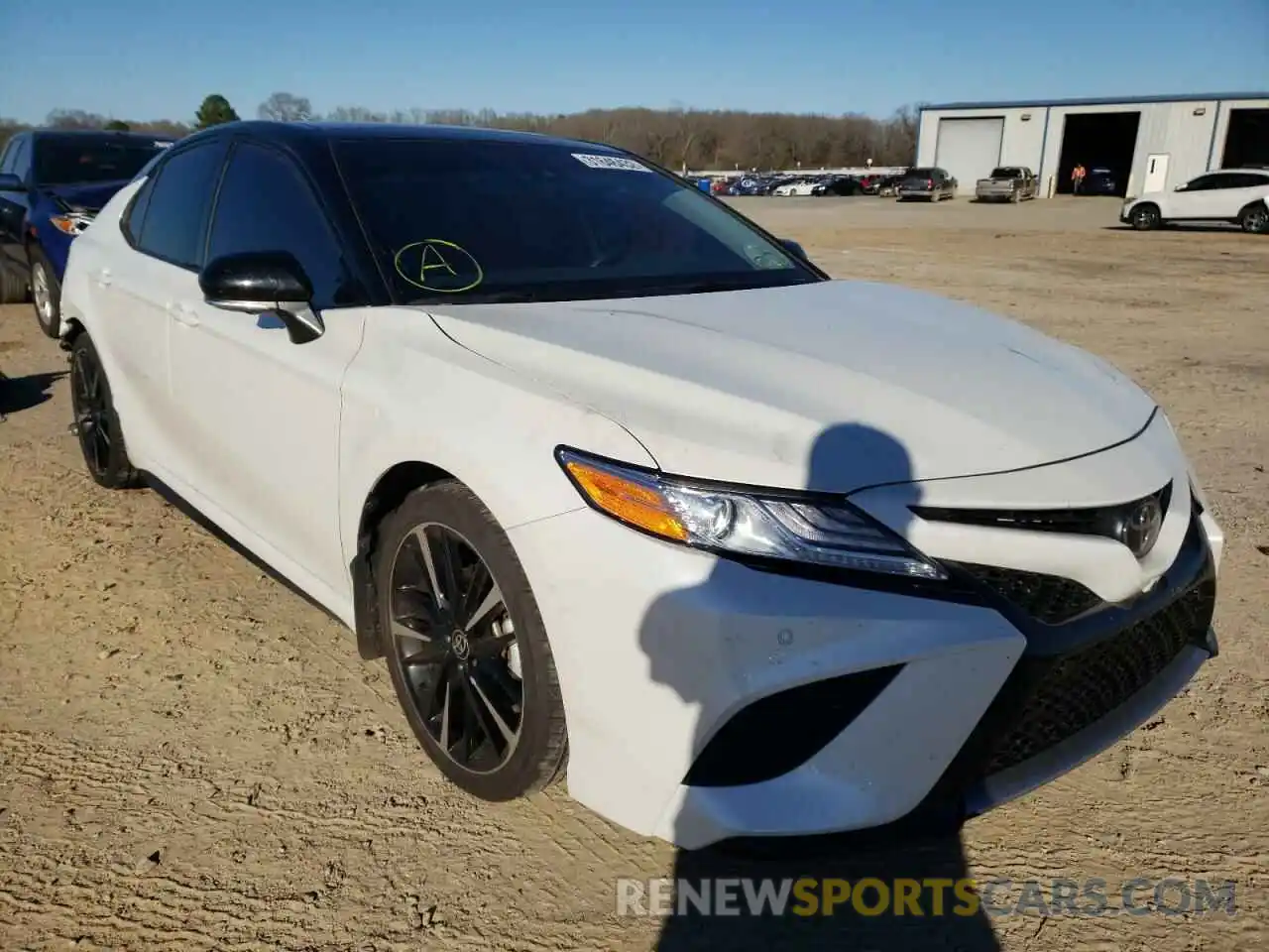 1 Photograph of a damaged car 4T1K61AK8LU378640 TOYOTA CAMRY 2020