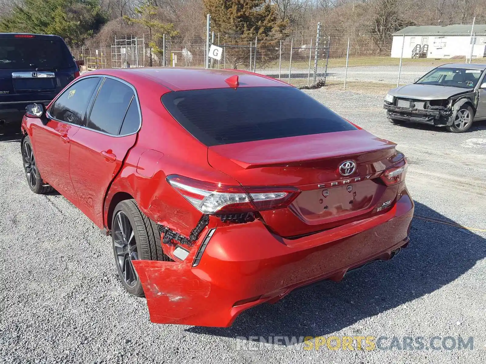 3 Photograph of a damaged car 4T1K61AK8LU388469 TOYOTA CAMRY 2020