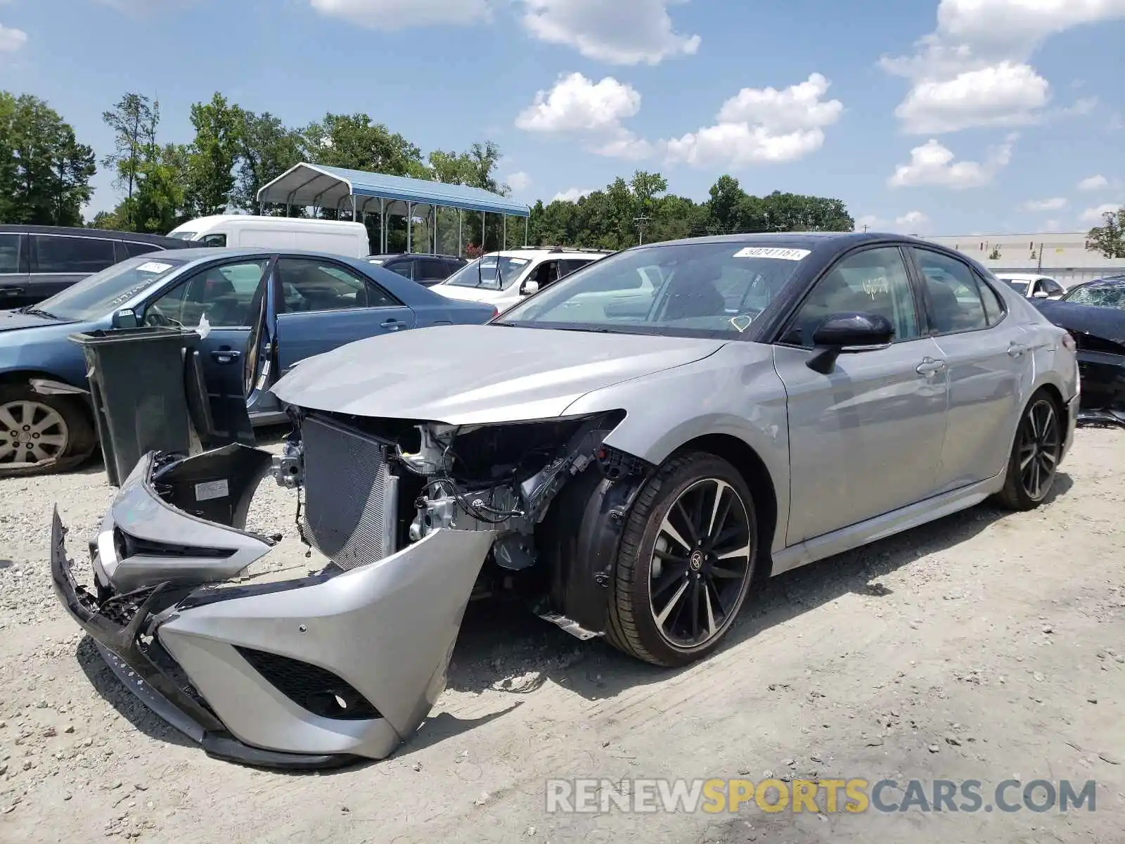 2 Photograph of a damaged car 4T1K61AK8LU399598 TOYOTA CAMRY 2020