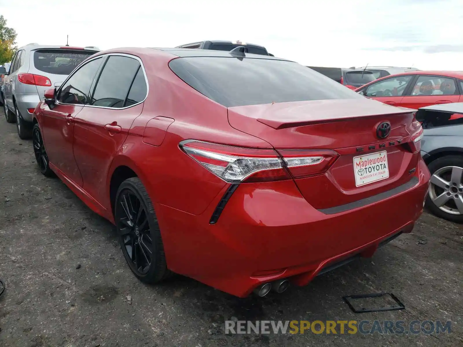 3 Photograph of a damaged car 4T1K61AK8LU400023 TOYOTA CAMRY 2020