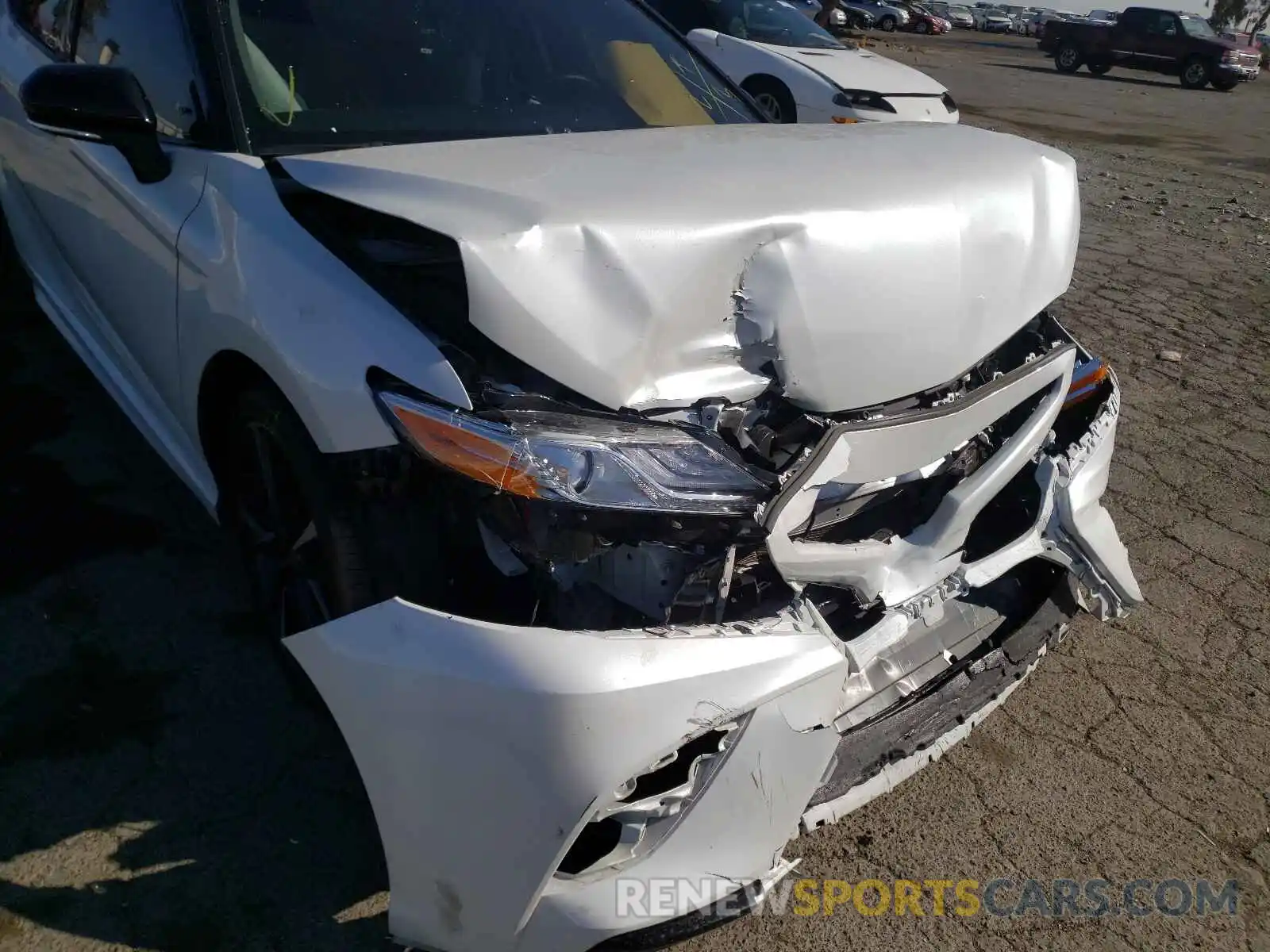 9 Photograph of a damaged car 4T1K61AK8LU401527 TOYOTA CAMRY 2020