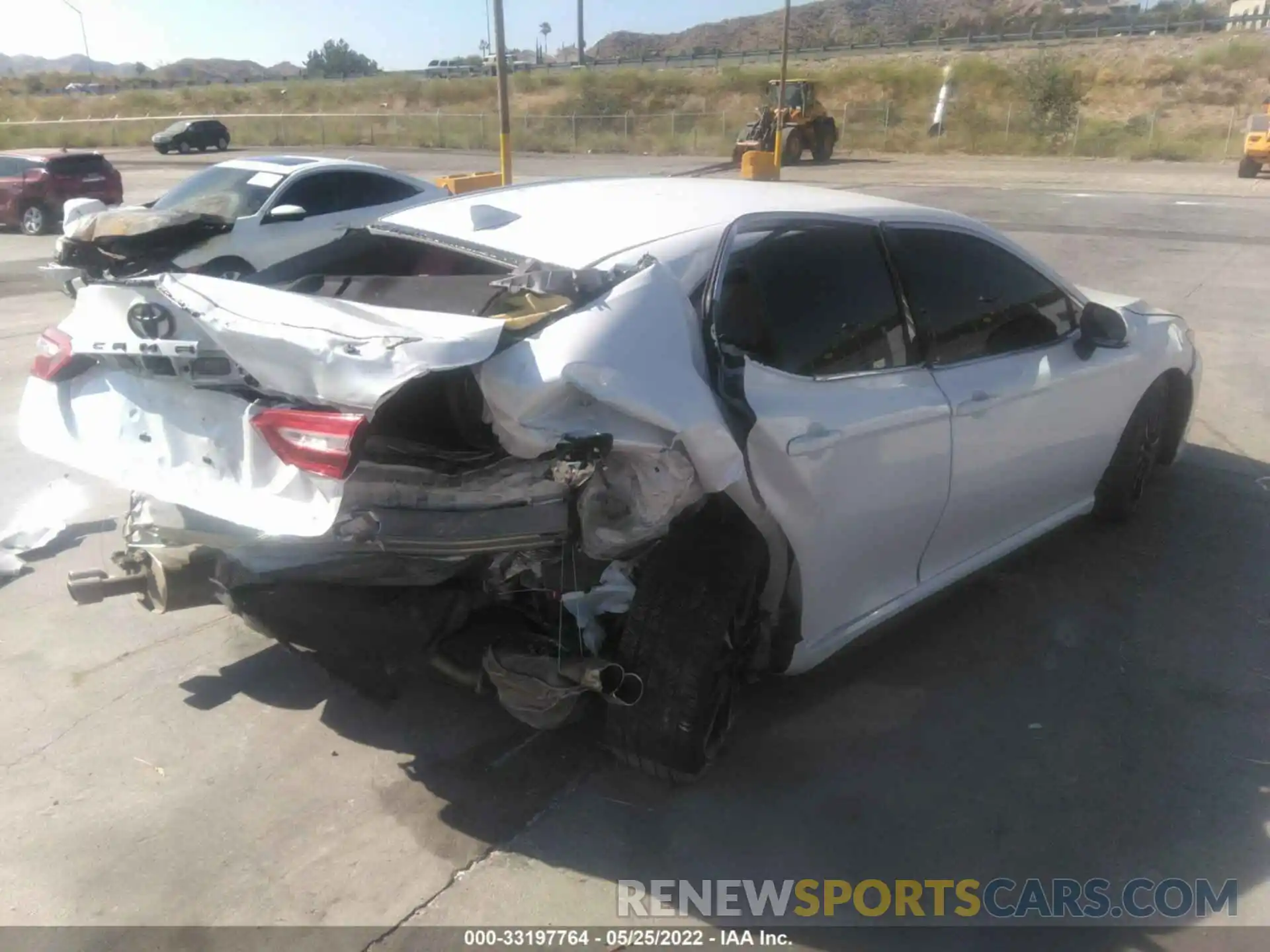 4 Photograph of a damaged car 4T1K61AK8LU503720 TOYOTA CAMRY 2020