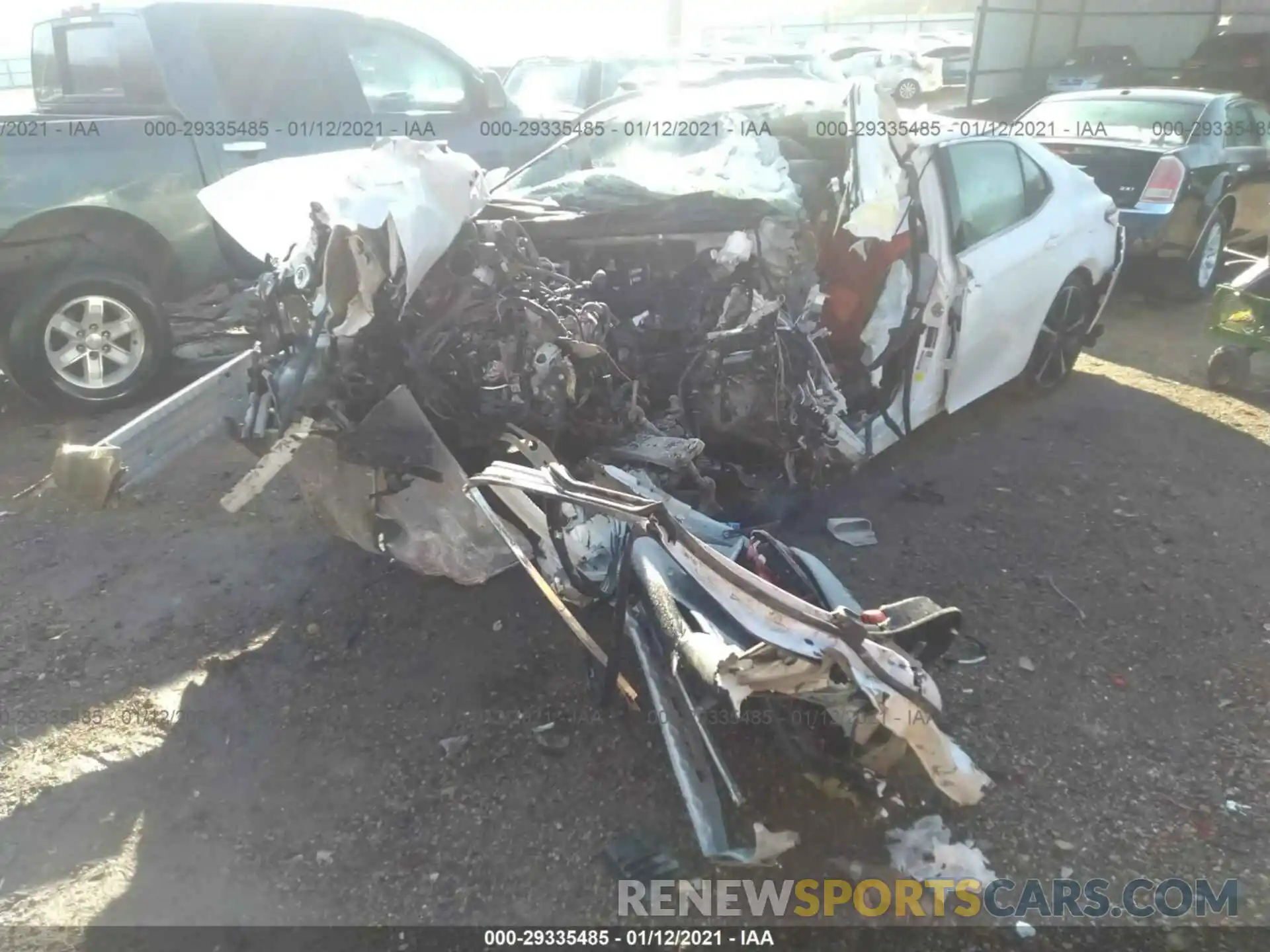 2 Photograph of a damaged car 4T1K61AK8LU504477 TOYOTA CAMRY 2020