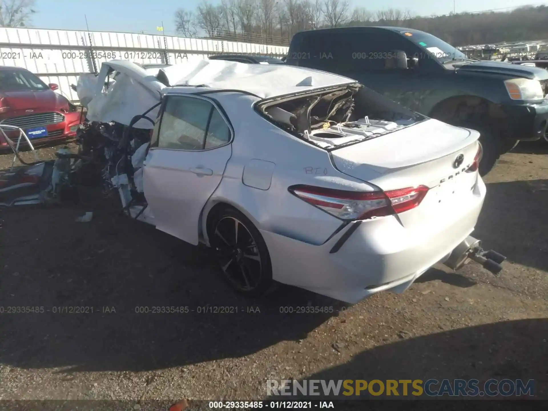 3 Photograph of a damaged car 4T1K61AK8LU504477 TOYOTA CAMRY 2020