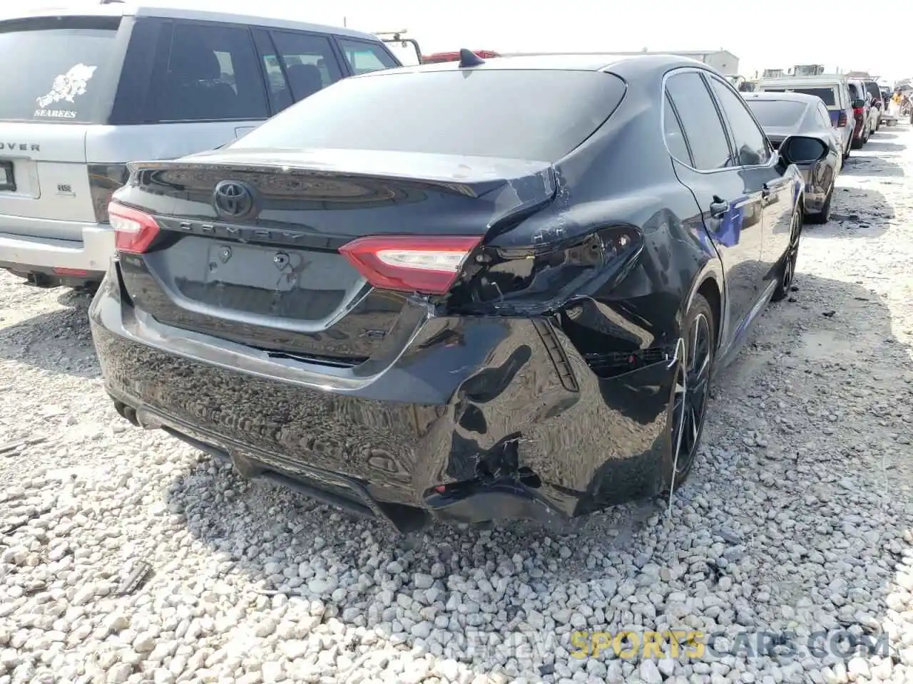 9 Photograph of a damaged car 4T1K61AK8LU511266 TOYOTA CAMRY 2020