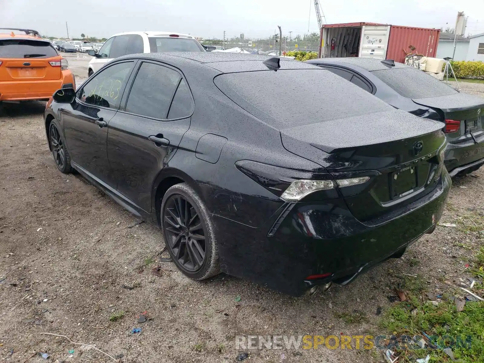 3 Photograph of a damaged car 4T1K61AK8LU863652 TOYOTA CAMRY 2020