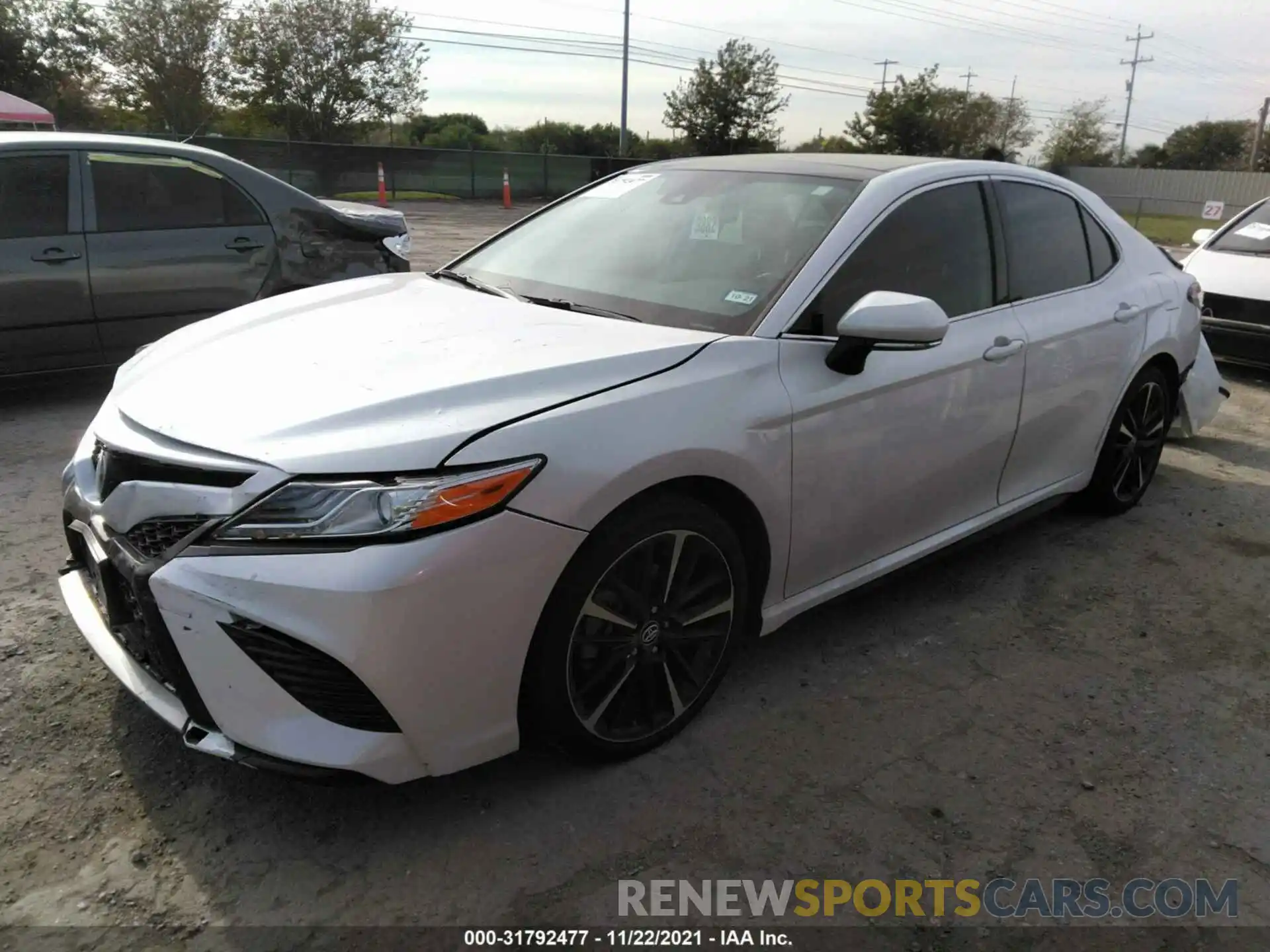 2 Photograph of a damaged car 4T1K61AK8LU865837 TOYOTA CAMRY 2020