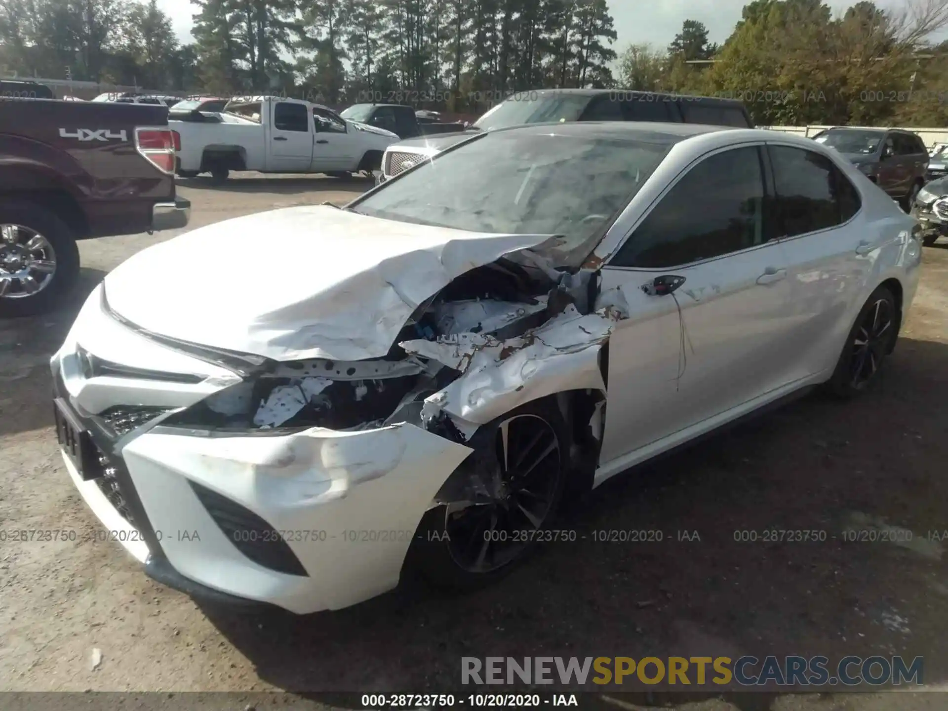 6 Photograph of a damaged car 4T1K61AK8LU958972 TOYOTA CAMRY 2020