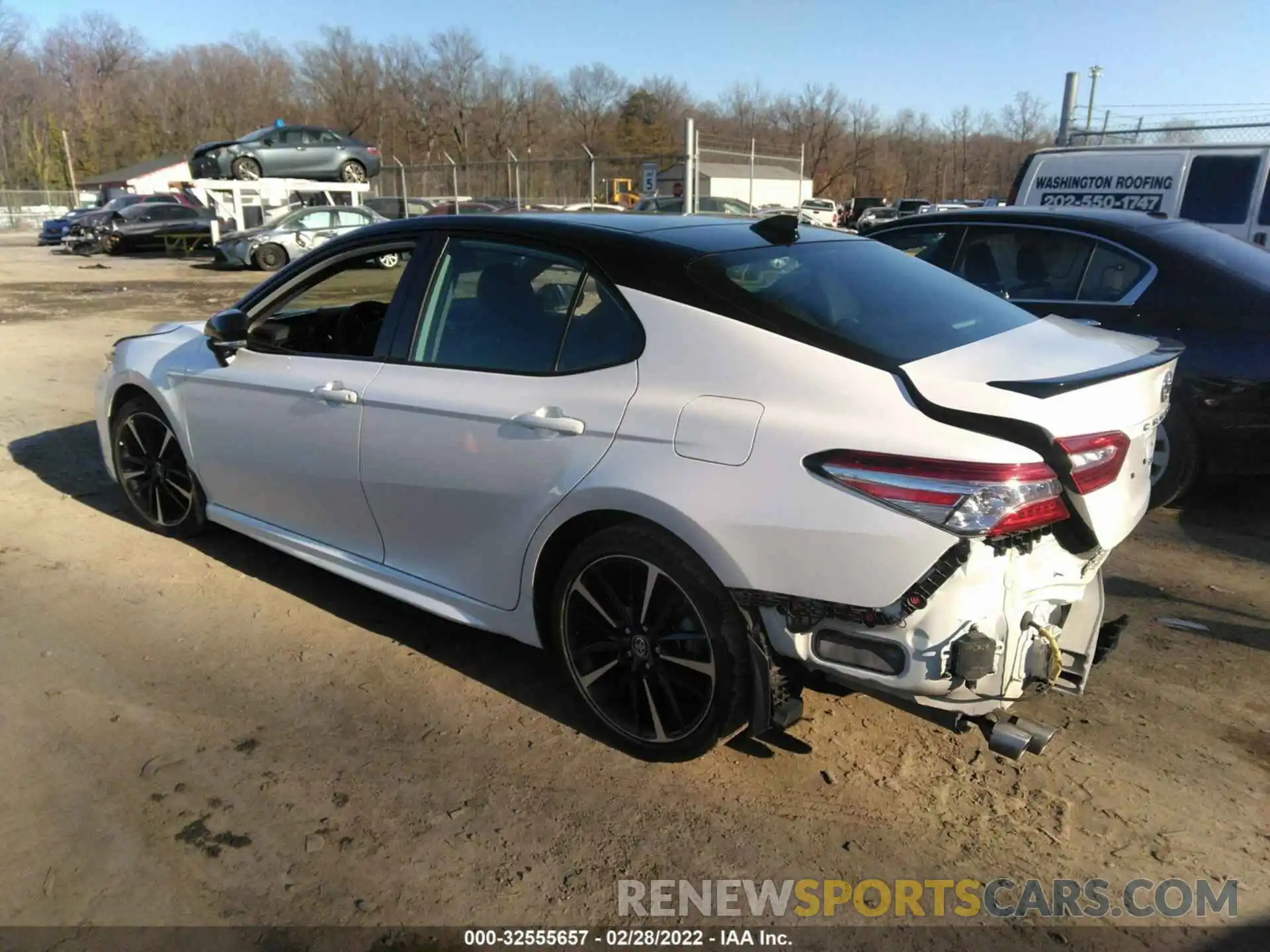 3 Photograph of a damaged car 4T1K61AK9LU302778 TOYOTA CAMRY 2020