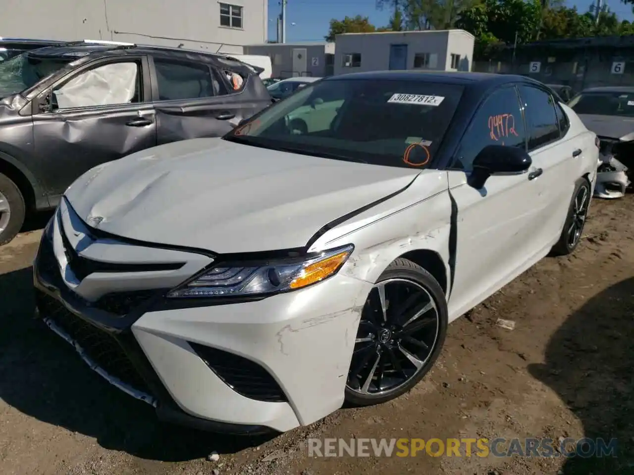 2 Photograph of a damaged car 4T1K61AK9LU303879 TOYOTA CAMRY 2020