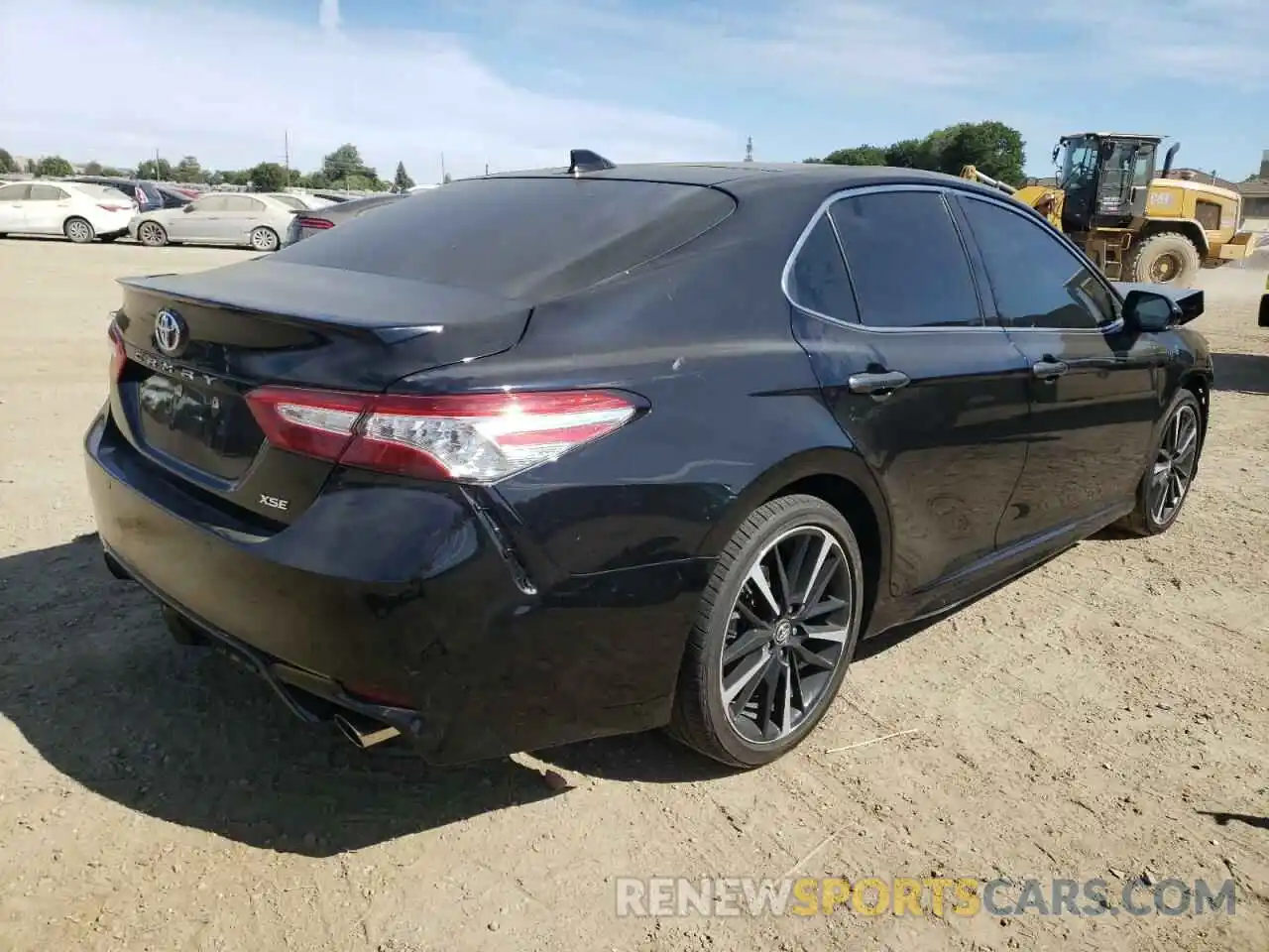 4 Photograph of a damaged car 4T1K61AK9LU306202 TOYOTA CAMRY 2020