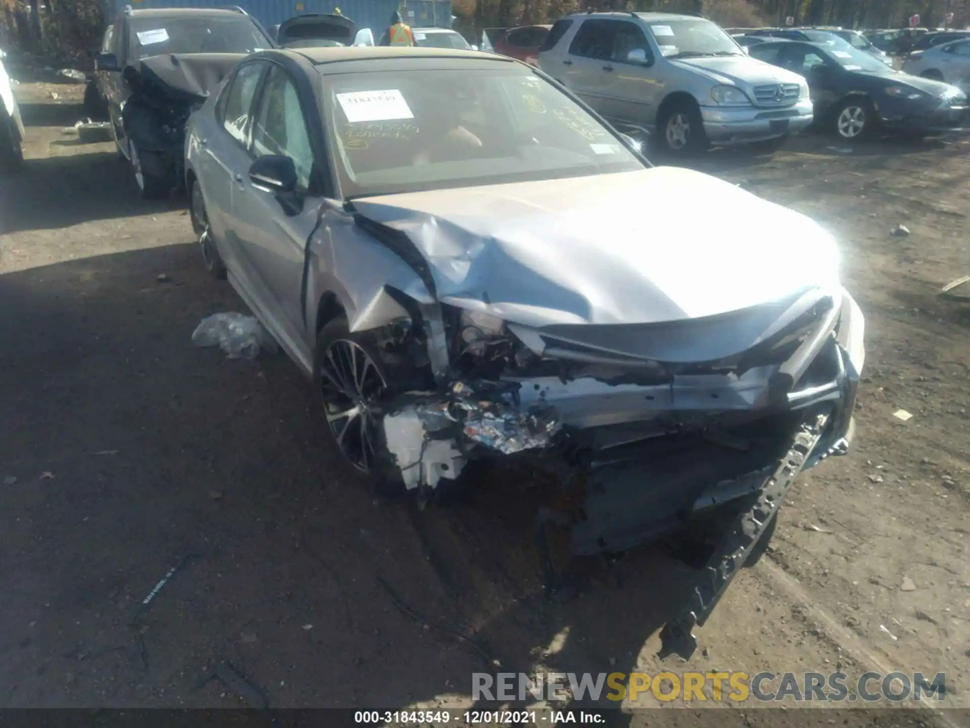 6 Photograph of a damaged car 4T1K61AK9LU311822 TOYOTA CAMRY 2020