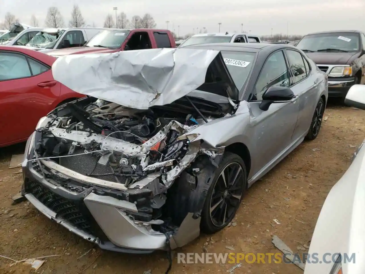 2 Photograph of a damaged car 4T1K61AK9LU315725 TOYOTA CAMRY 2020