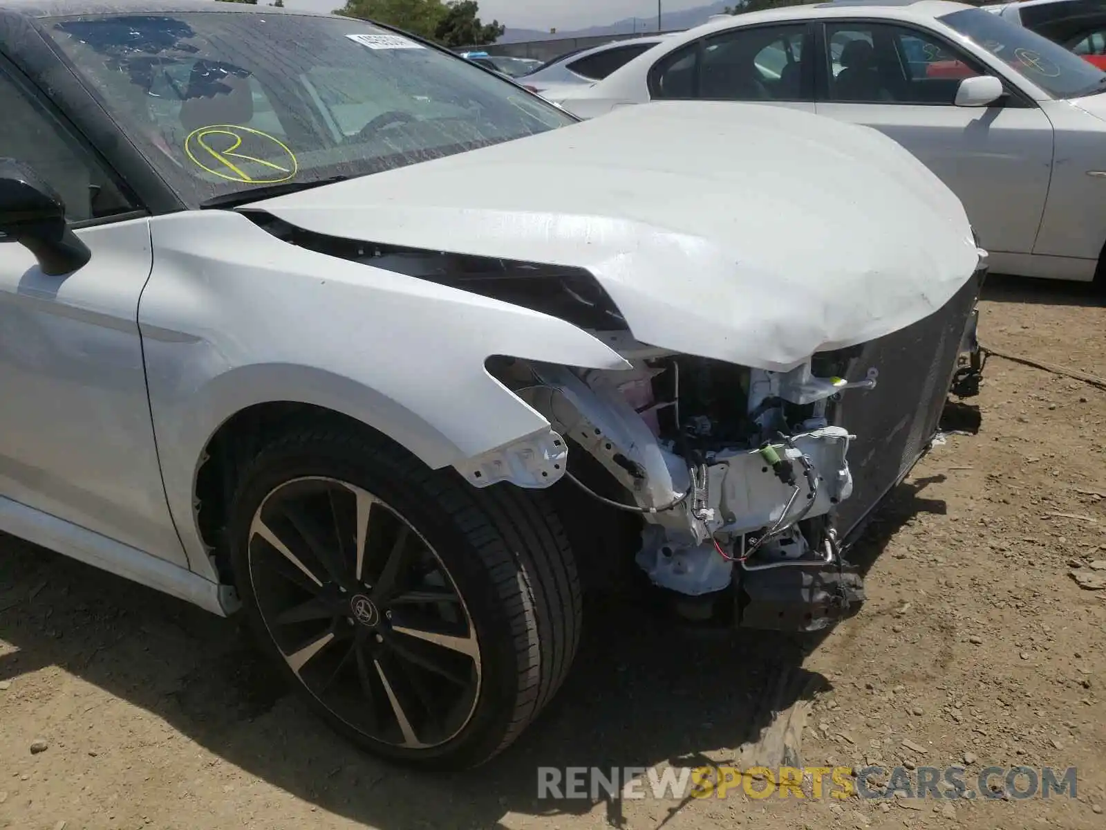 9 Photograph of a damaged car 4T1K61AK9LU320911 TOYOTA CAMRY 2020