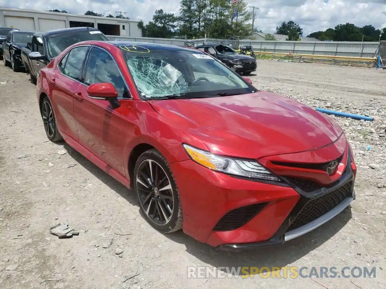 1 Photograph of a damaged car 4T1K61AK9LU366397 TOYOTA CAMRY 2020