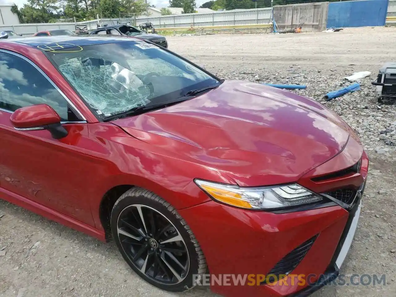 9 Photograph of a damaged car 4T1K61AK9LU366397 TOYOTA CAMRY 2020