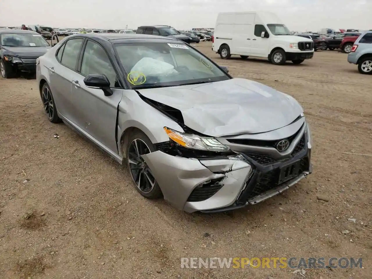 1 Photograph of a damaged car 4T1K61AK9LU380820 TOYOTA CAMRY 2020