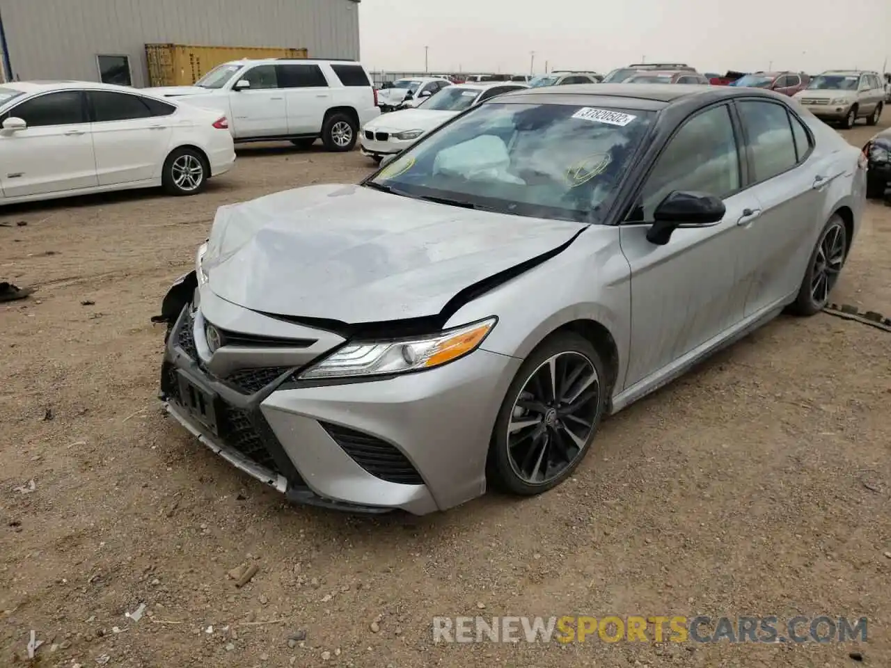 2 Photograph of a damaged car 4T1K61AK9LU380820 TOYOTA CAMRY 2020