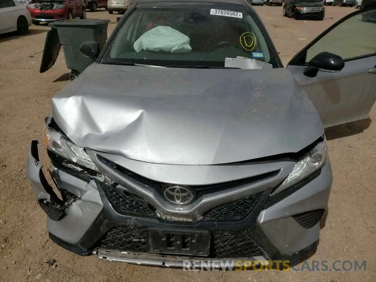 7 Photograph of a damaged car 4T1K61AK9LU380820 TOYOTA CAMRY 2020