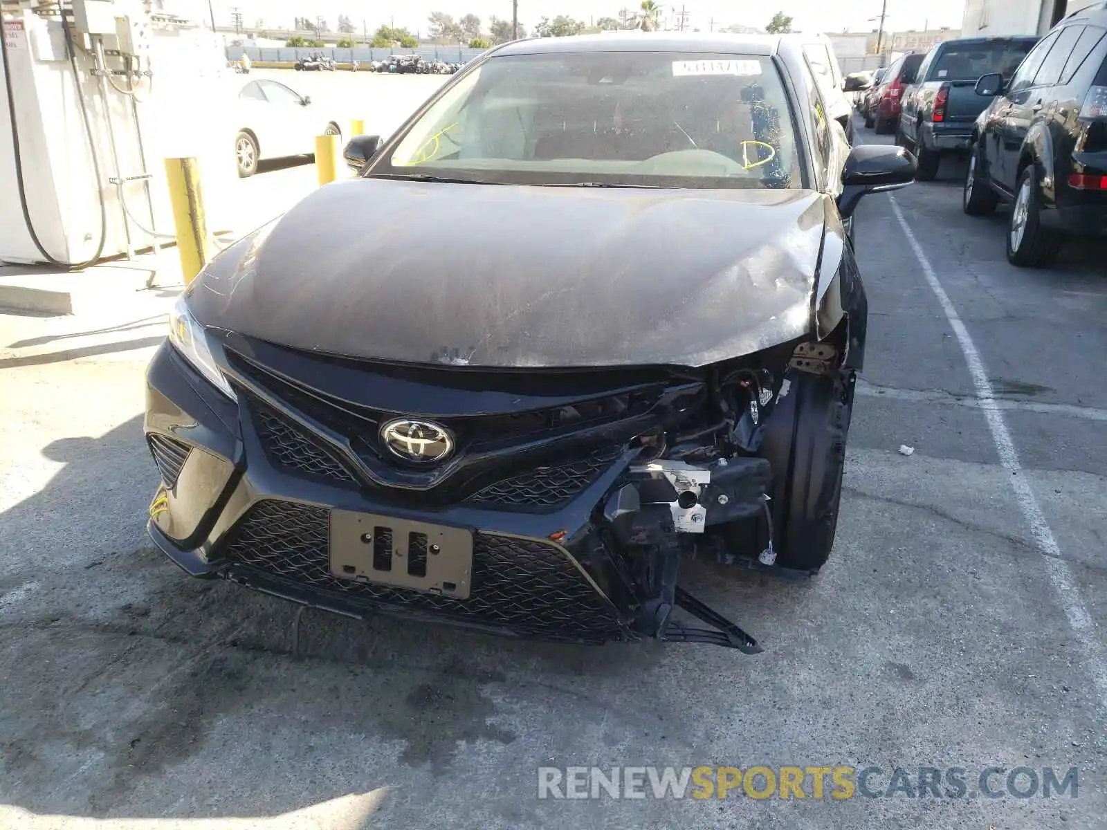 9 Photograph of a damaged car 4T1K61AK9LU393731 TOYOTA CAMRY 2020