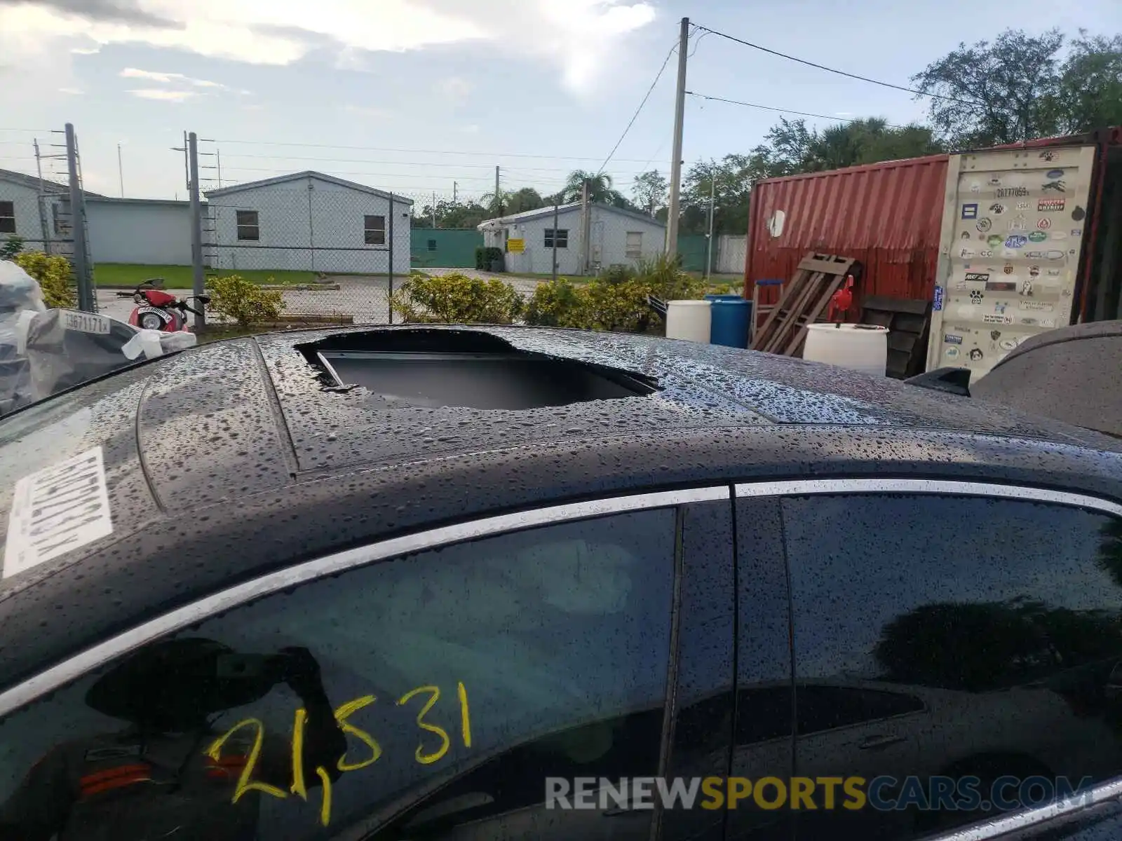 9 Photograph of a damaged car 4T1K61AK9LU398640 TOYOTA CAMRY 2020