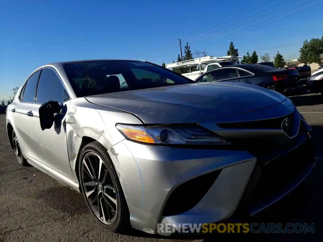 1 Photograph of a damaged car 4T1K61AK9LU936916 TOYOTA CAMRY 2020