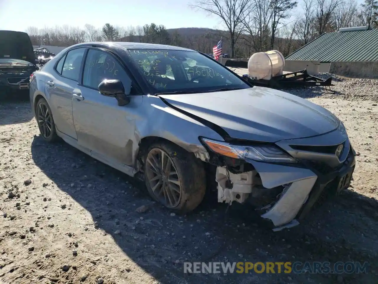 1 Photograph of a damaged car 4T1K61AKXLU323509 TOYOTA CAMRY 2020