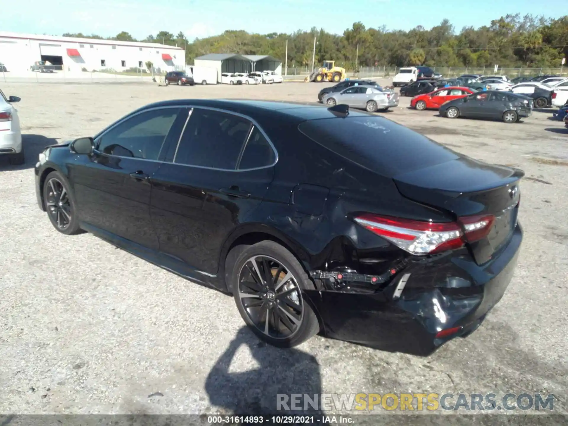 3 Photograph of a damaged car 4T1K61AKXLU324689 TOYOTA CAMRY 2020