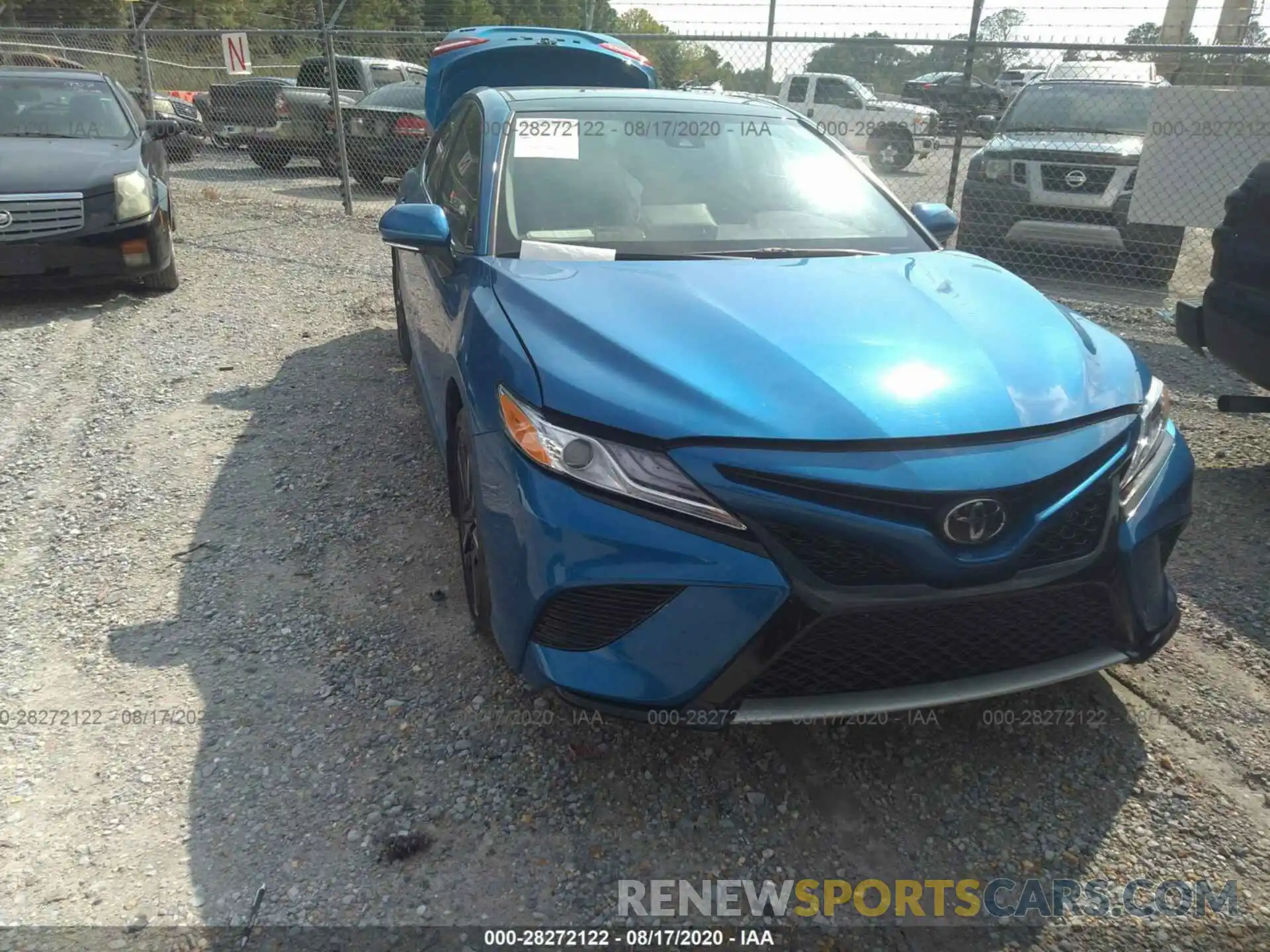 1 Photograph of a damaged car 4T1K61AKXLU347017 TOYOTA CAMRY 2020