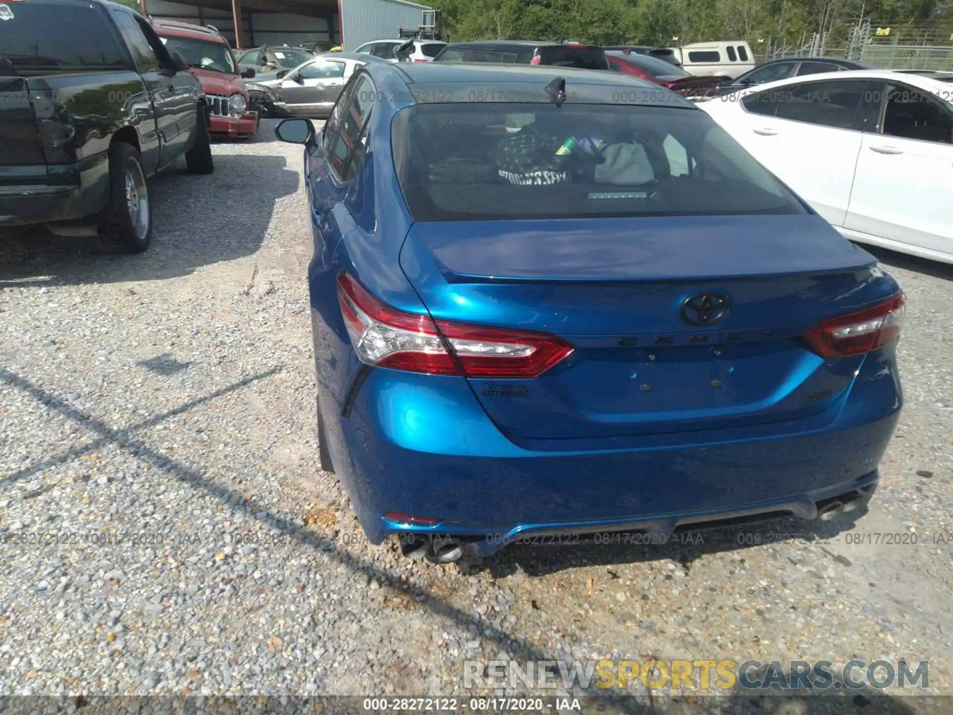 3 Photograph of a damaged car 4T1K61AKXLU347017 TOYOTA CAMRY 2020