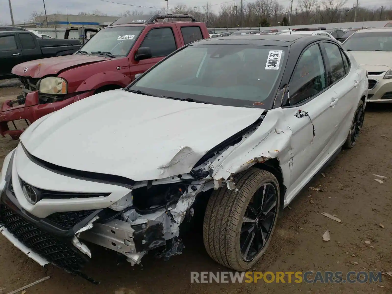 9 Photograph of a damaged car 4T1K61AKXLU352556 TOYOTA CAMRY 2020