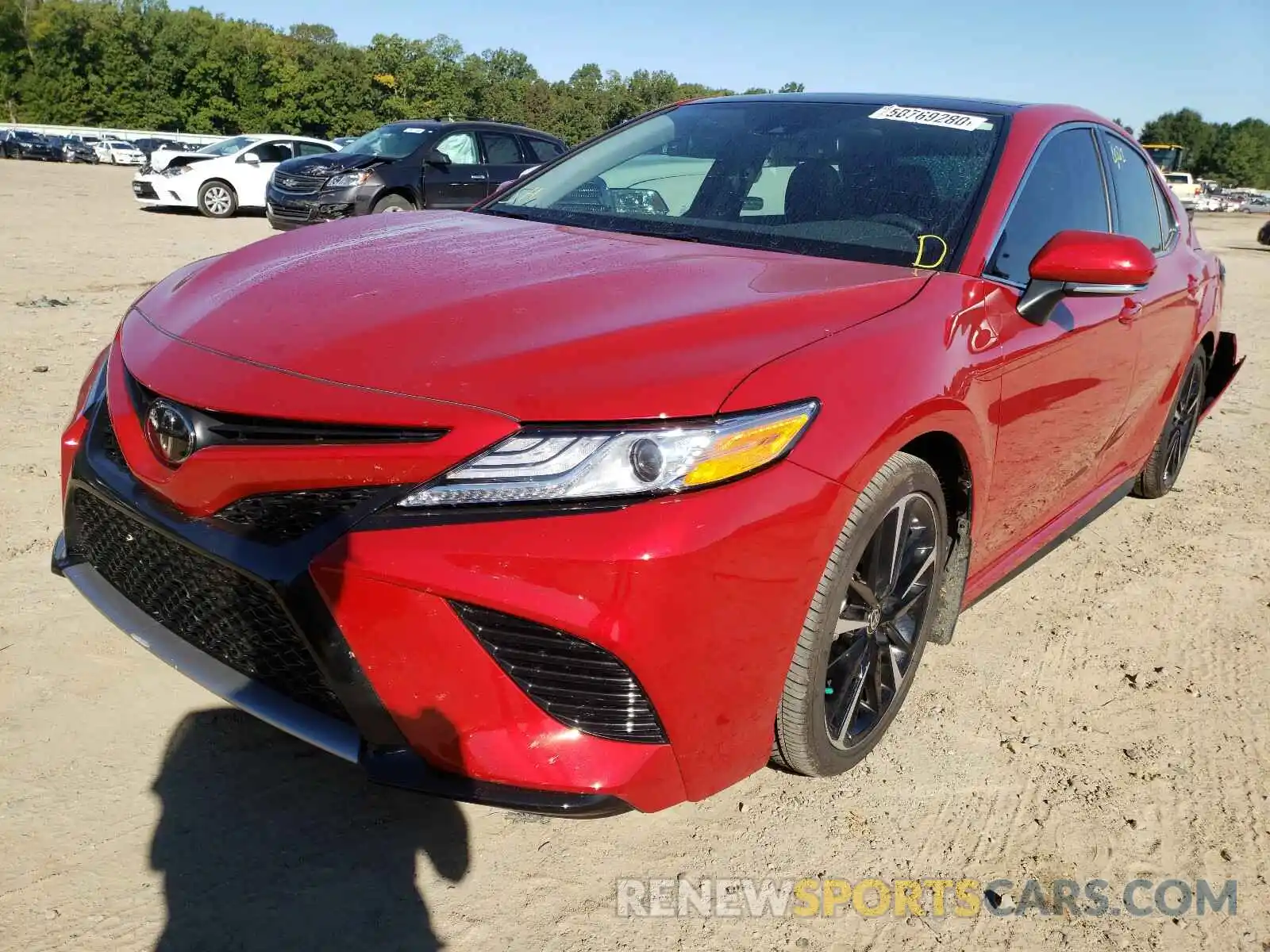 2 Photograph of a damaged car 4T1K61AKXLU357711 TOYOTA CAMRY 2020