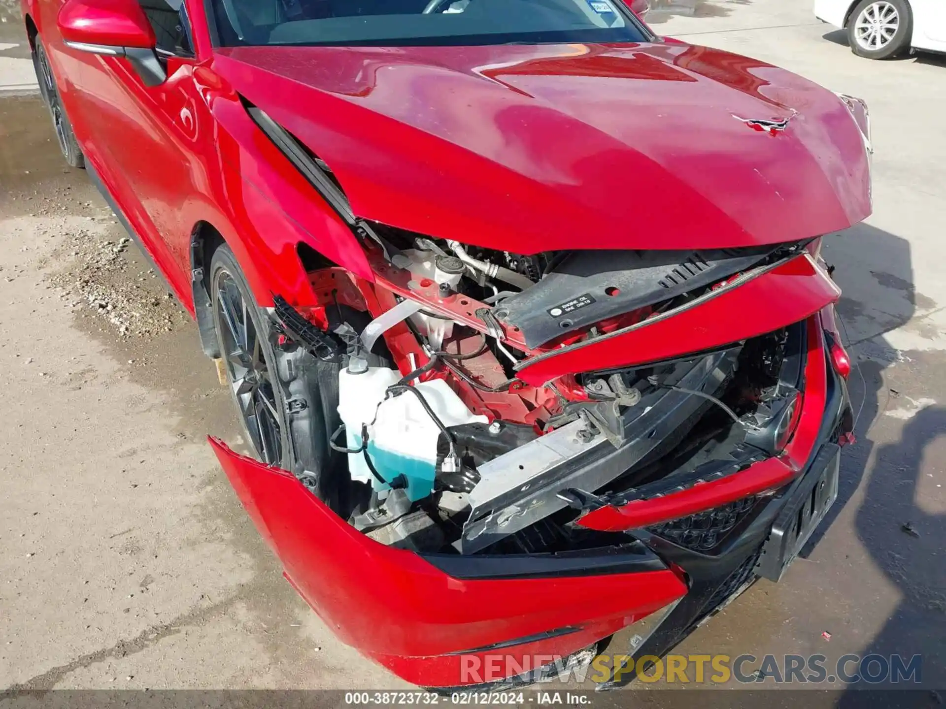 6 Photograph of a damaged car 4T1K61AKXLU373150 TOYOTA CAMRY 2020