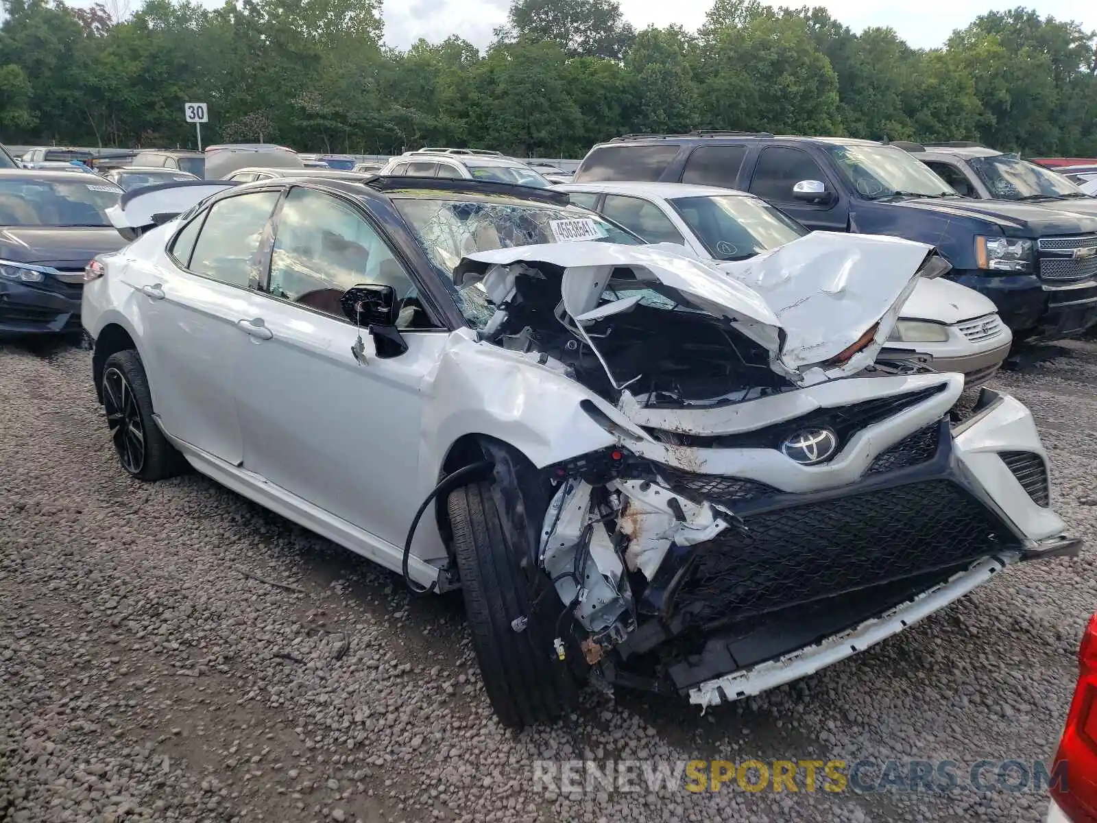 1 Photograph of a damaged car 4T1K61AKXLU378431 TOYOTA CAMRY 2020