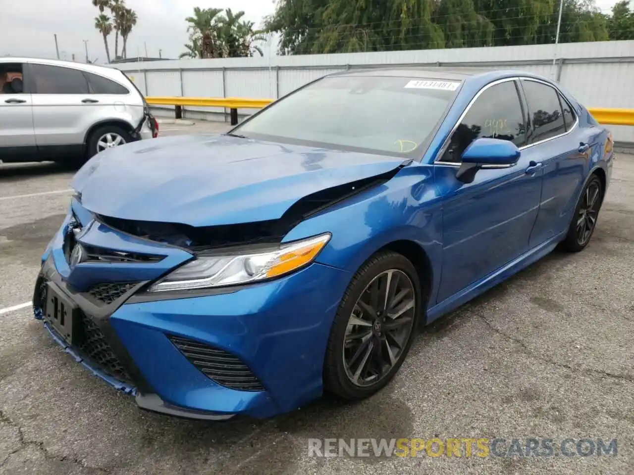 2 Photograph of a damaged car 4T1K61AKXLU378574 TOYOTA CAMRY 2020