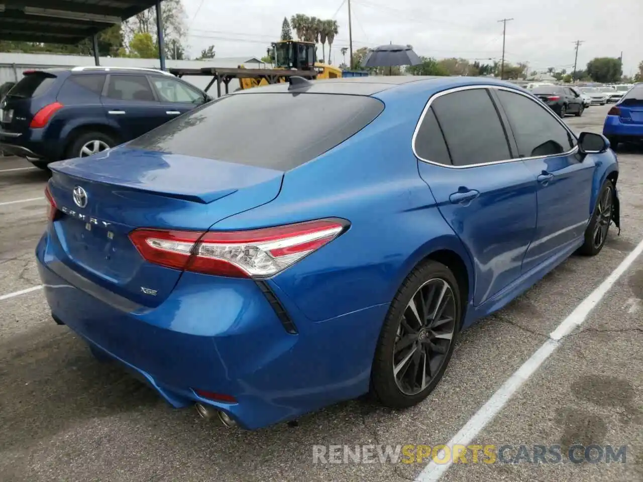 4 Photograph of a damaged car 4T1K61AKXLU378574 TOYOTA CAMRY 2020