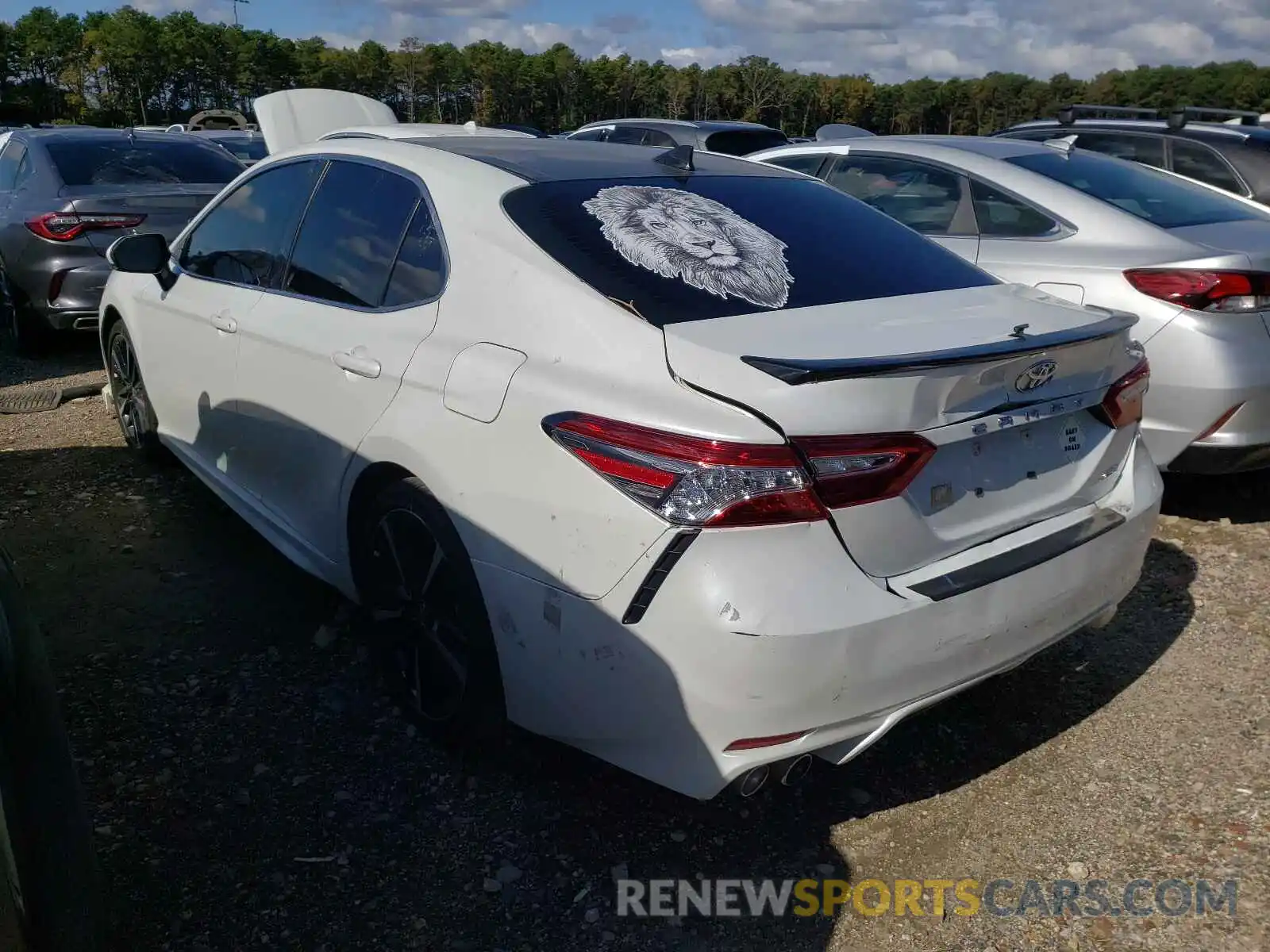 3 Photograph of a damaged car 4T1K61AKXLU387601 TOYOTA CAMRY 2020