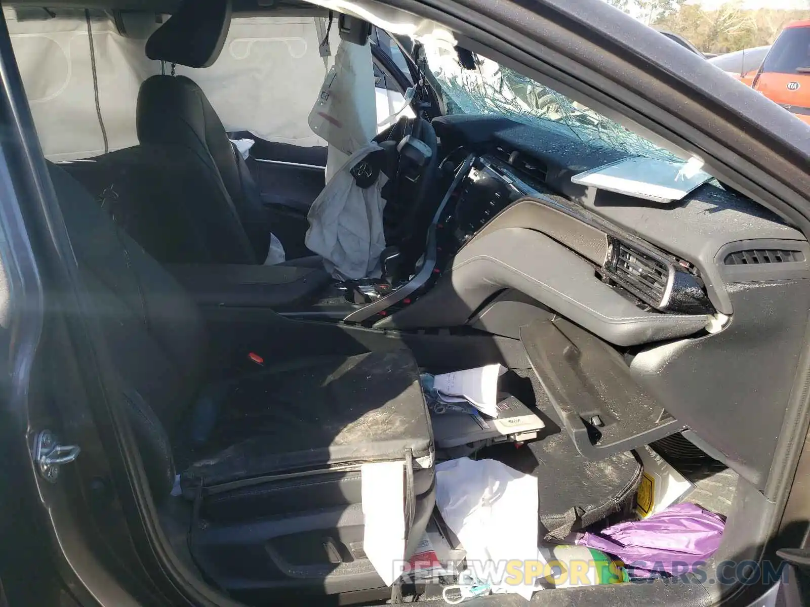 5 Фотография поврежденного автомобиля 4T1K61AKXLU392152 TOYOTA CAMRY 2020