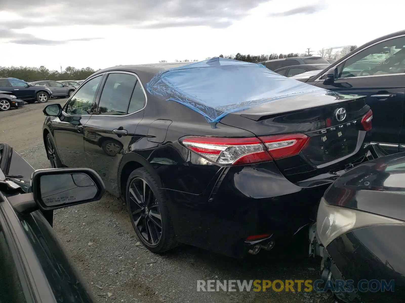 3 Photograph of a damaged car 4T1K61AKXLU395987 TOYOTA CAMRY 2020