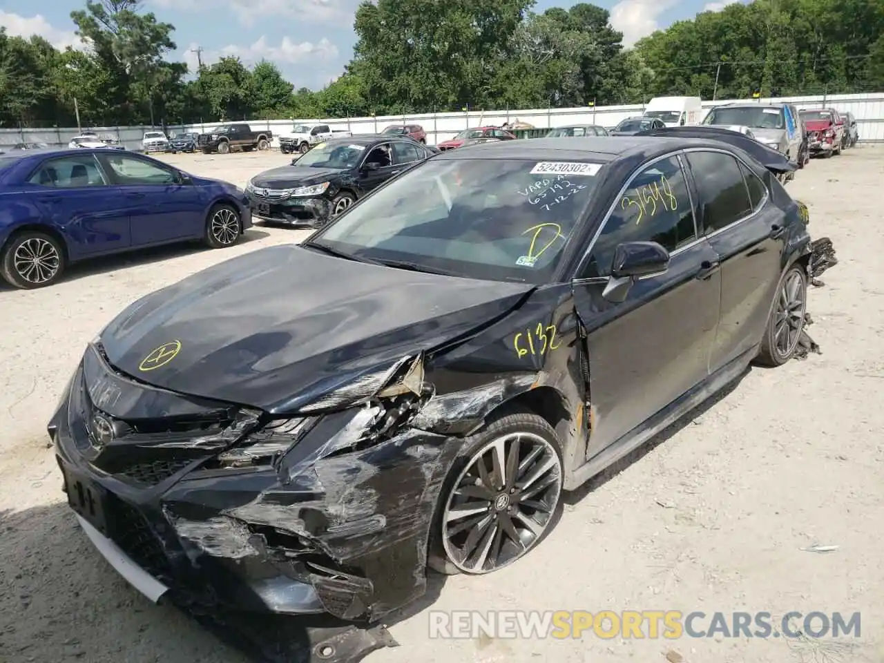 2 Photograph of a damaged car 4T1K61AKXLU865192 TOYOTA CAMRY 2020