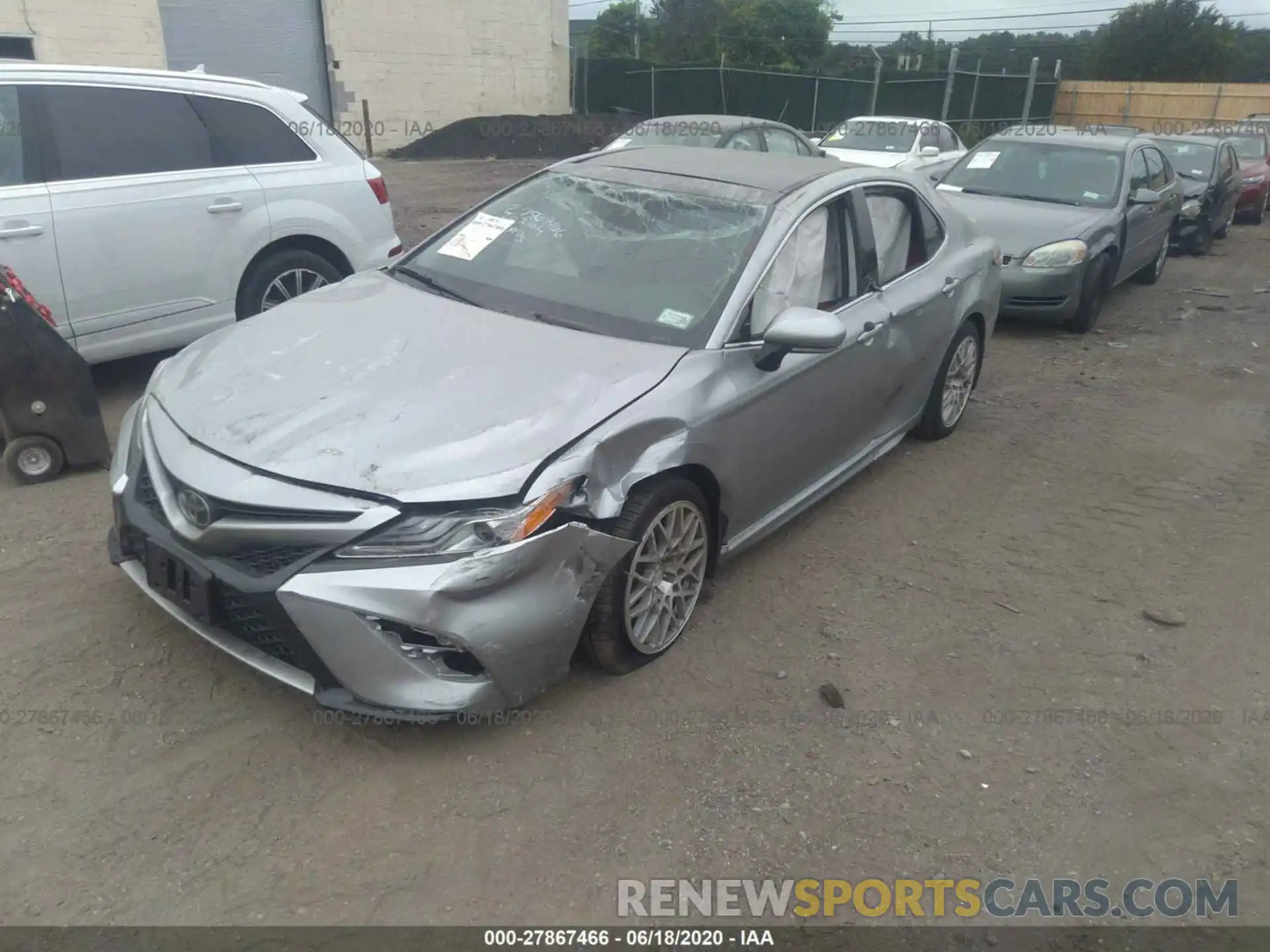 6 Photograph of a damaged car 4T1K61AKXLU884194 TOYOTA CAMRY 2020