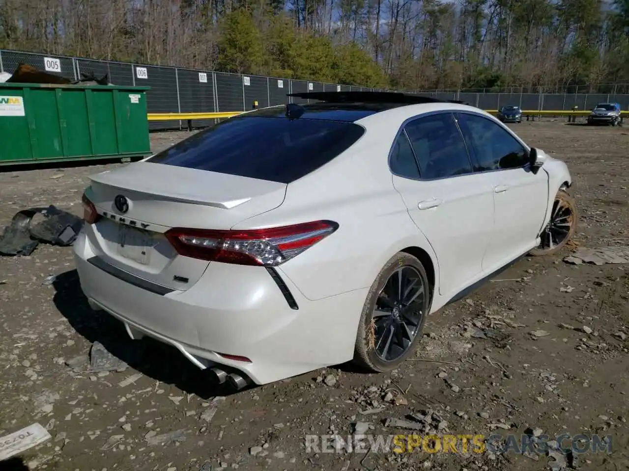 4 Photograph of a damaged car 4T1K61AKXLU886673 TOYOTA CAMRY 2020