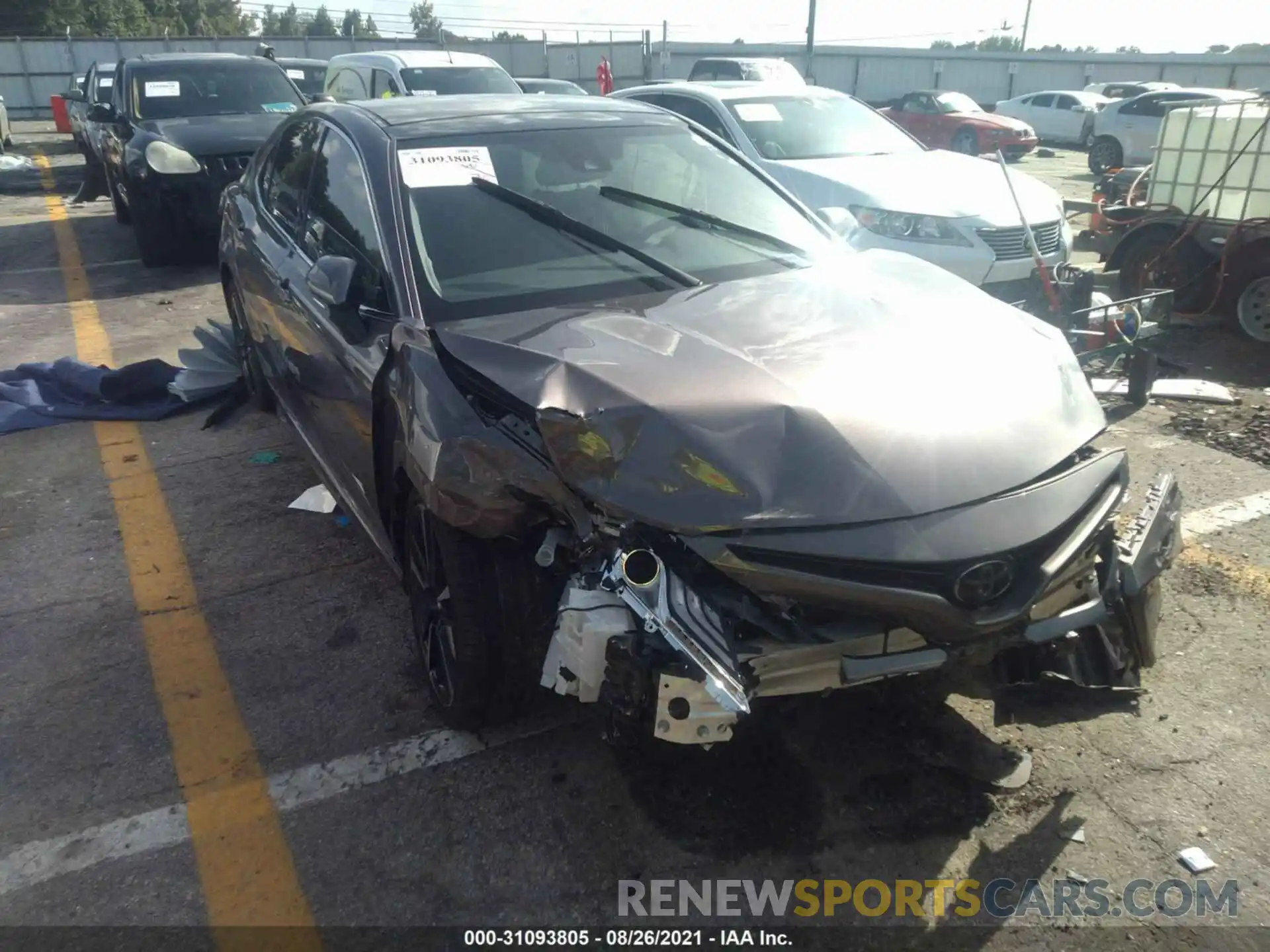 1 Photograph of a damaged car 4T1K61AKXLU920790 TOYOTA CAMRY 2020