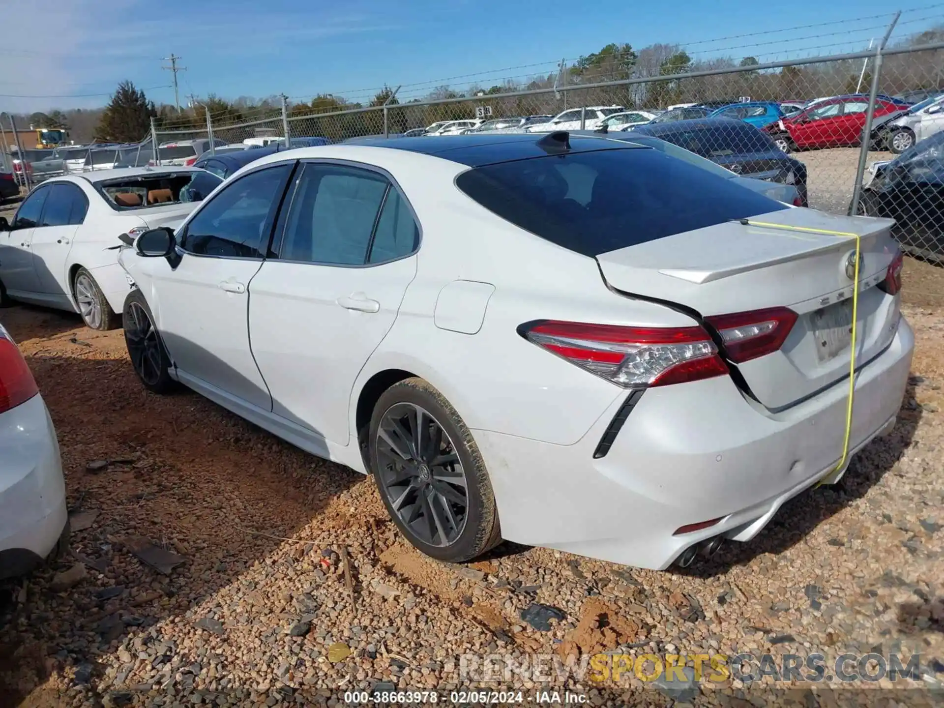 3 Photograph of a damaged car 4T1K61AKXLU931725 TOYOTA CAMRY 2020