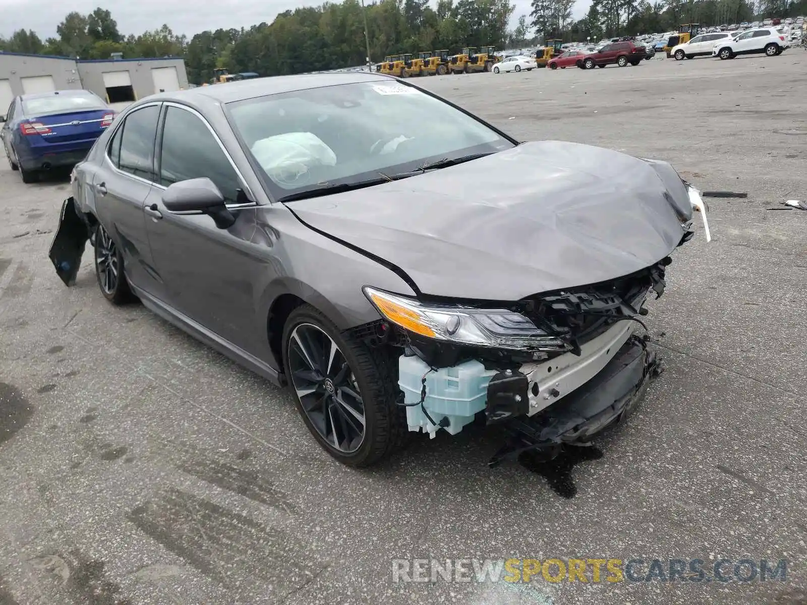 1 Photograph of a damaged car 4T1K61AKXLU963851 TOYOTA CAMRY 2020