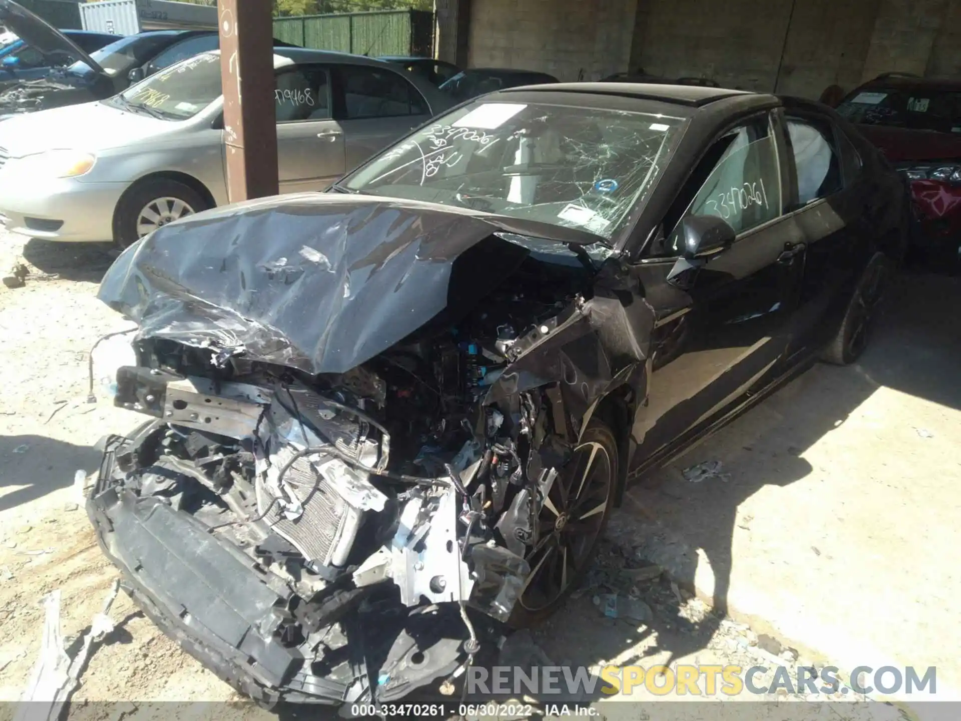 2 Photograph of a damaged car 4T1K61BK1LU009679 TOYOTA CAMRY 2020