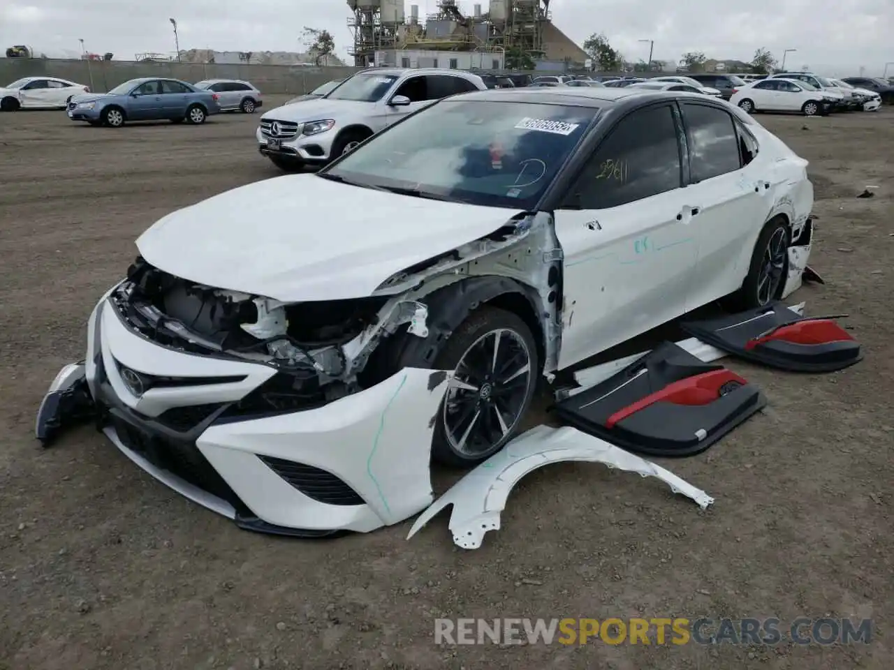 2 Photograph of a damaged car 4T1K61BK2LU010341 TOYOTA CAMRY 2020