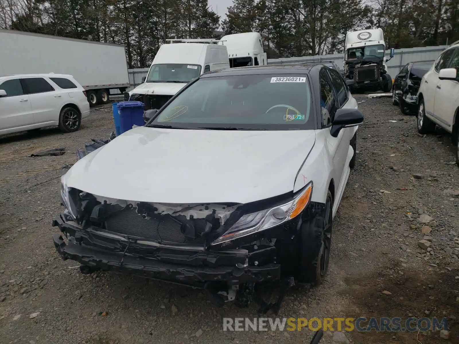 9 Photograph of a damaged car 4T1K61BK3LU007089 TOYOTA CAMRY 2020